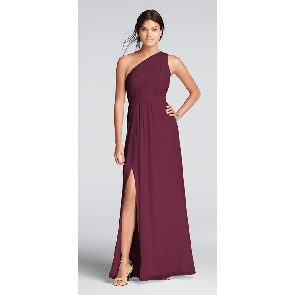 David’s Bridal One-Shoulder Chiffon Dress | Size 4
